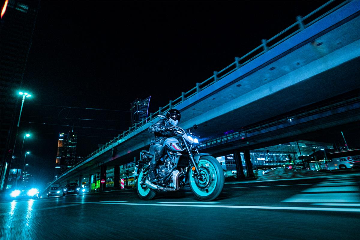 YAMAHA MT-07本身便有優異的表現，加上市場豐富的改裝配備，MT-07在中量級市場仍有亮眼的銷售成績